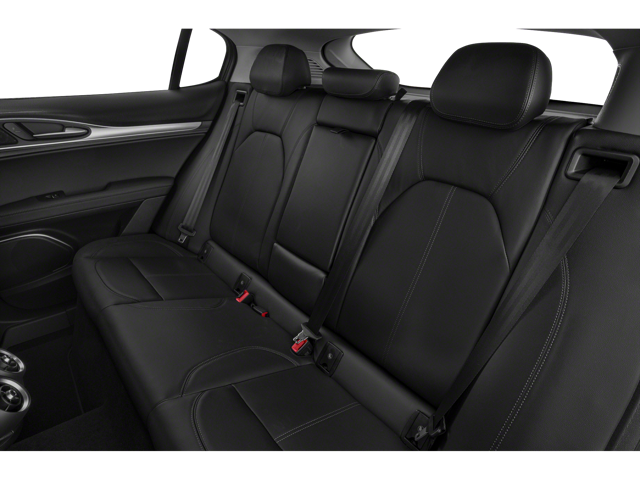 2019 Alfa Romeo Stelvio Base
