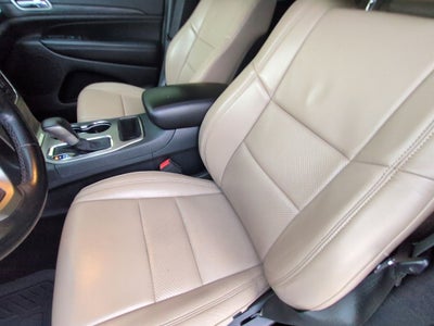 2019 Jeep Grand Cherokee Laredo E