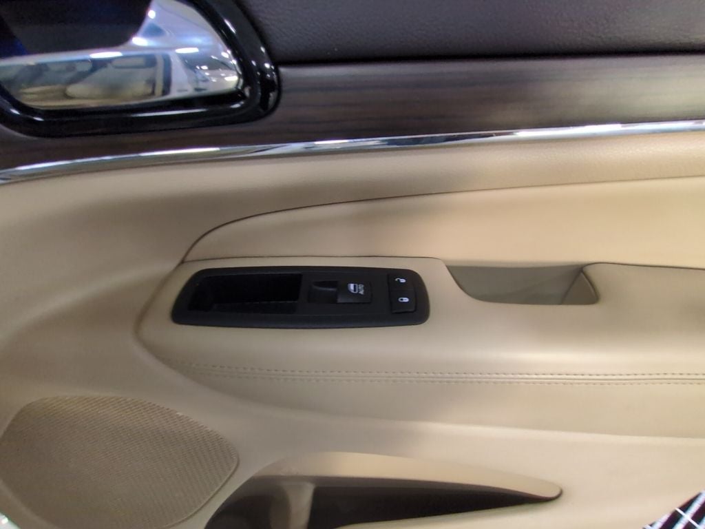 2019 Jeep Grand Cherokee Overland