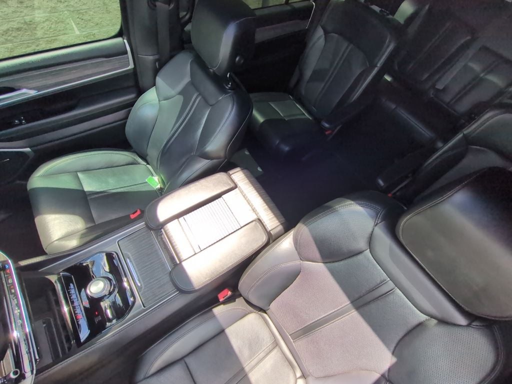 2023 Jeep Wagoneer Series II