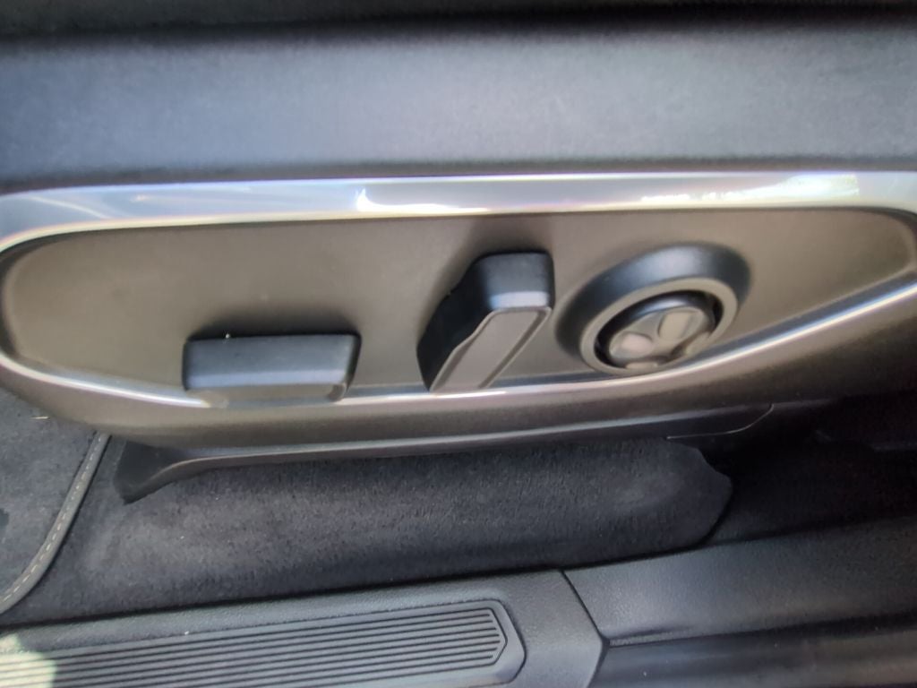 2023 Jeep Wagoneer Series II