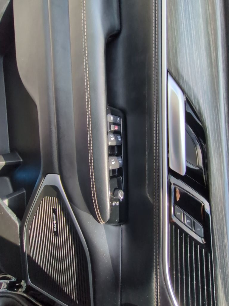 2023 Jeep Wagoneer Series II