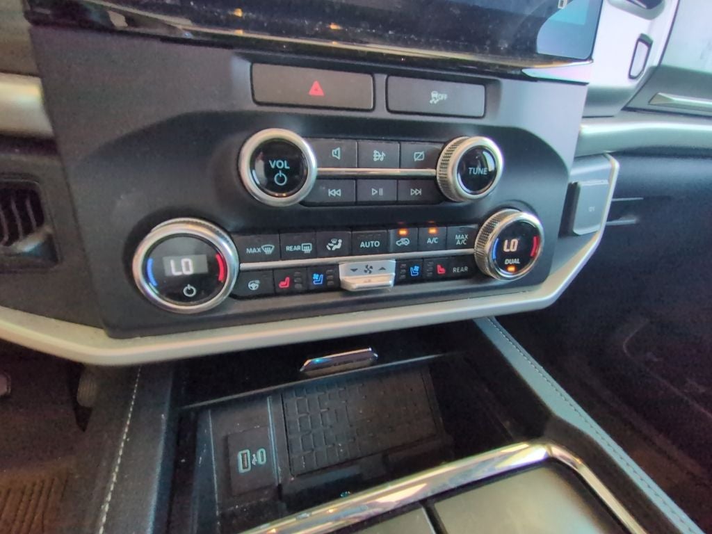 2023 Ford Expedition XLT