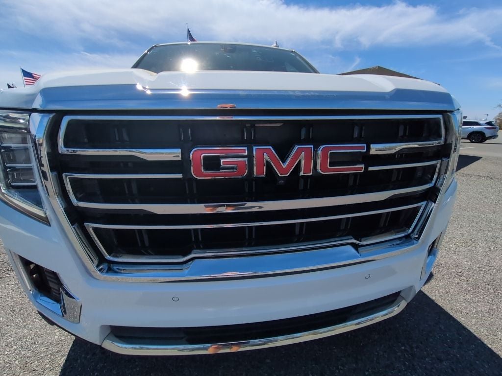 2022 GMC Yukon XL SLT