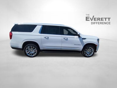 2022 GMC Yukon XL SLT