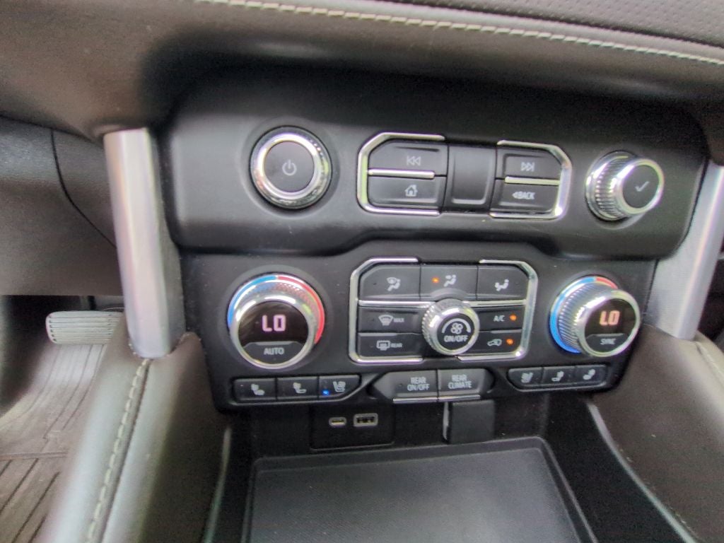 2021 GMC Yukon XL SLT