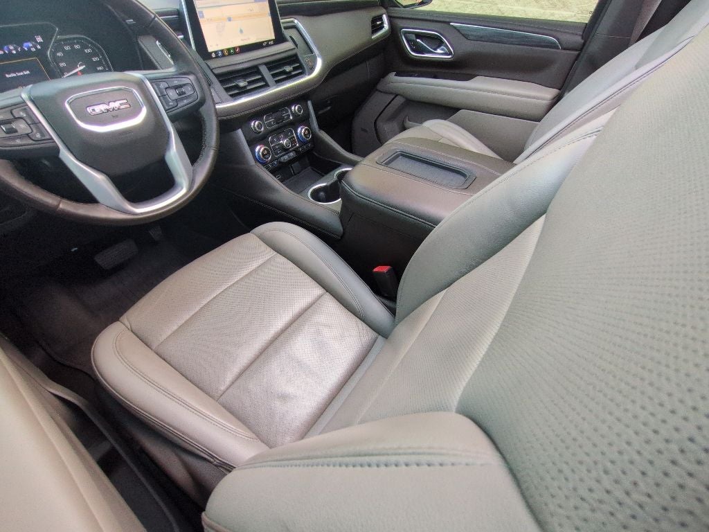 2021 GMC Yukon XL SLT
