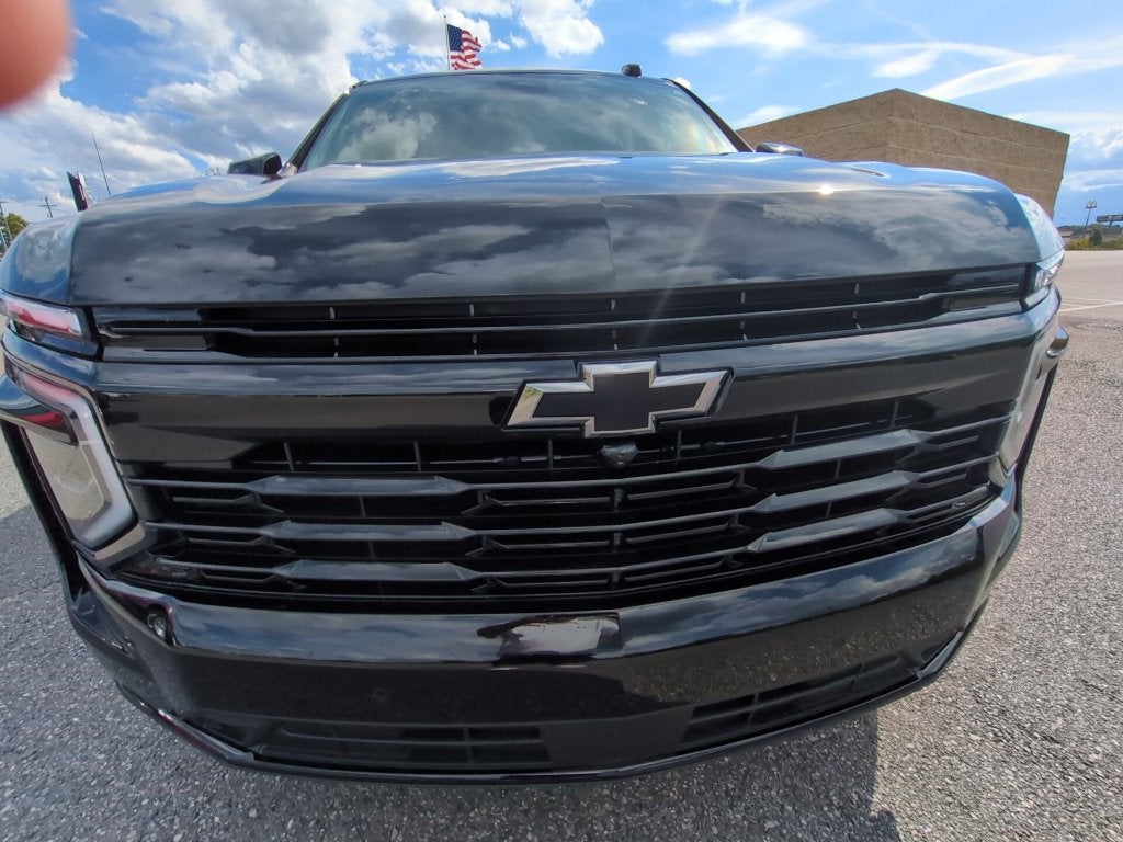 2025 Chevrolet Tahoe RST