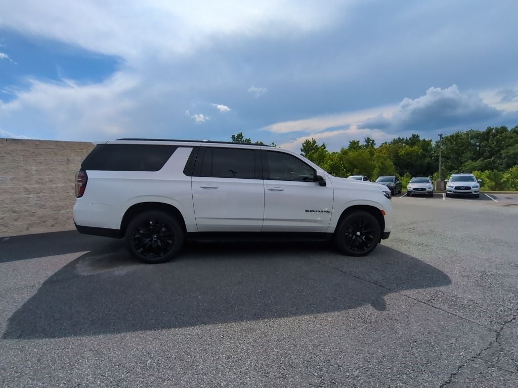2022 Chevrolet Suburban RST