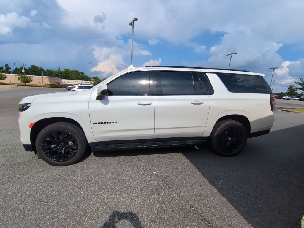 2022 Chevrolet Suburban RST