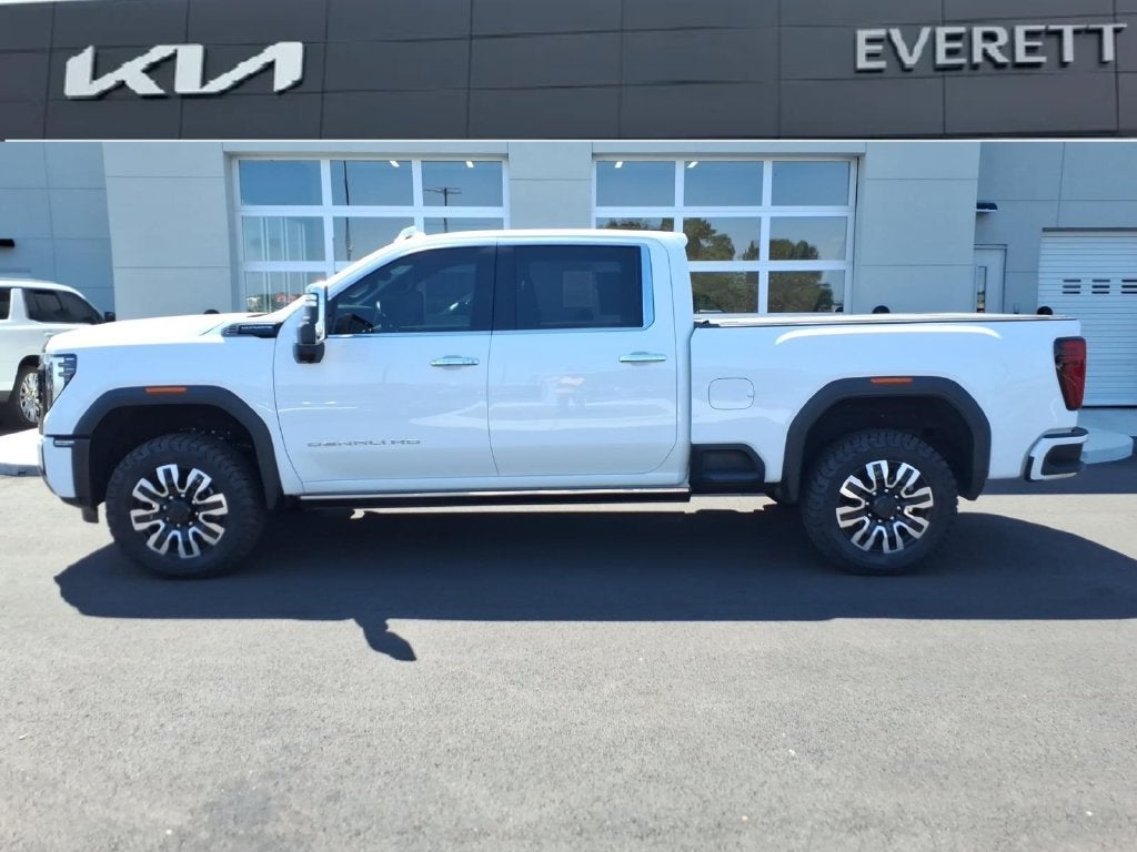 2025 GMC Sierra 2500HD Denali Ultimate