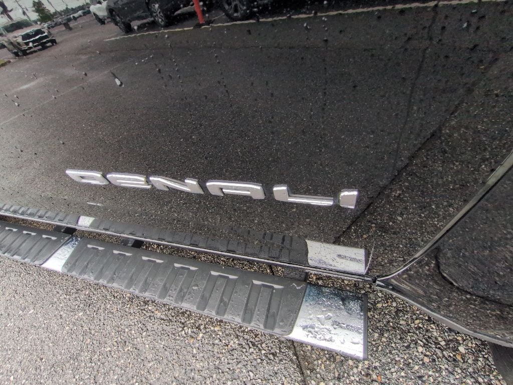 2022 GMC Canyon Denali
