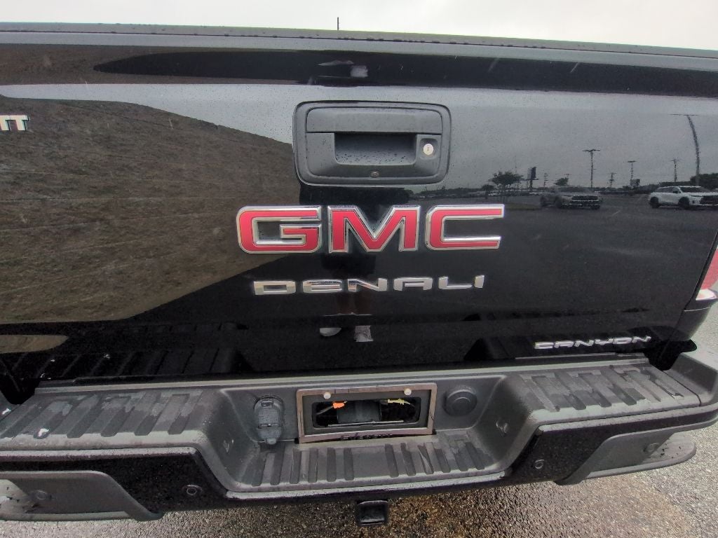 2022 GMC Canyon Denali
