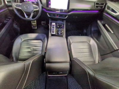 2024 Volkswagen Atlas Cross Sport 2.0T SEL R-Line