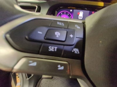 2024 Volkswagen Atlas Cross Sport 2.0T SEL R-Line