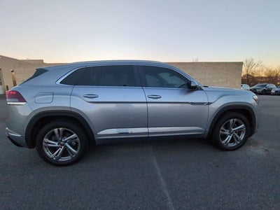 2024 Volkswagen Atlas Cross Sport 2.0T SEL R-Line
