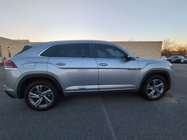 2024 Volkswagen Atlas Cross Sport 2.0T SEL R-Line