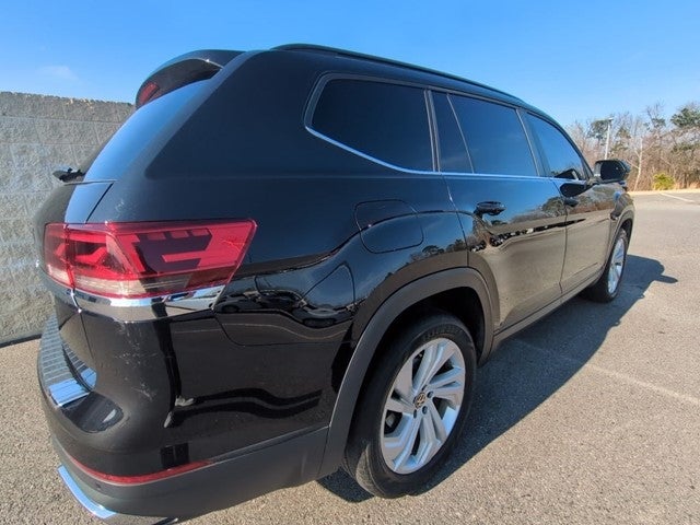 2022 Volkswagen Atlas 3.6L V6 SE w/Technology