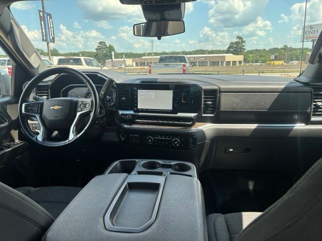 2024 Chevrolet Silverado 1500 LT LT1