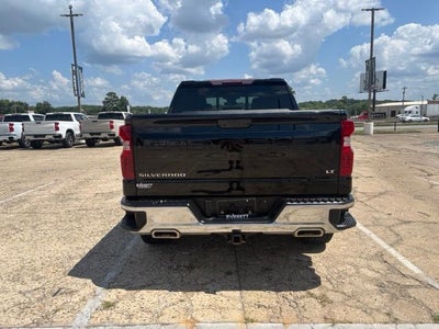 2024 Chevrolet Silverado 1500 LT LT1