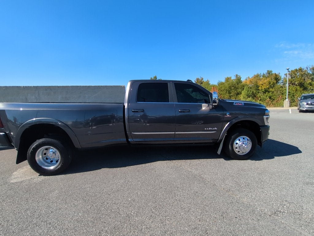 2025 RAM 3500 Limited