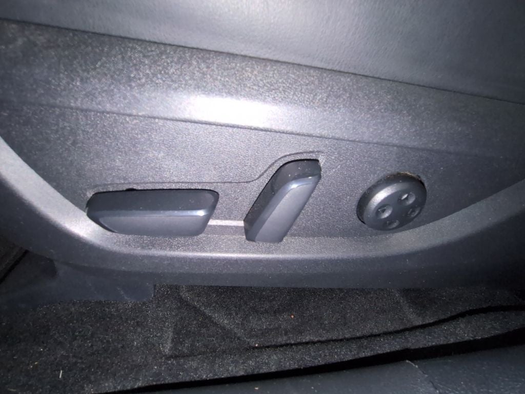 2023 INFINITI QX50 LUXE FWD