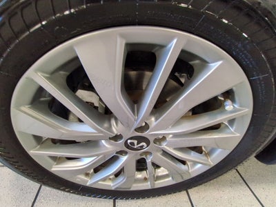 2023 INFINITI QX50 LUXE FWD