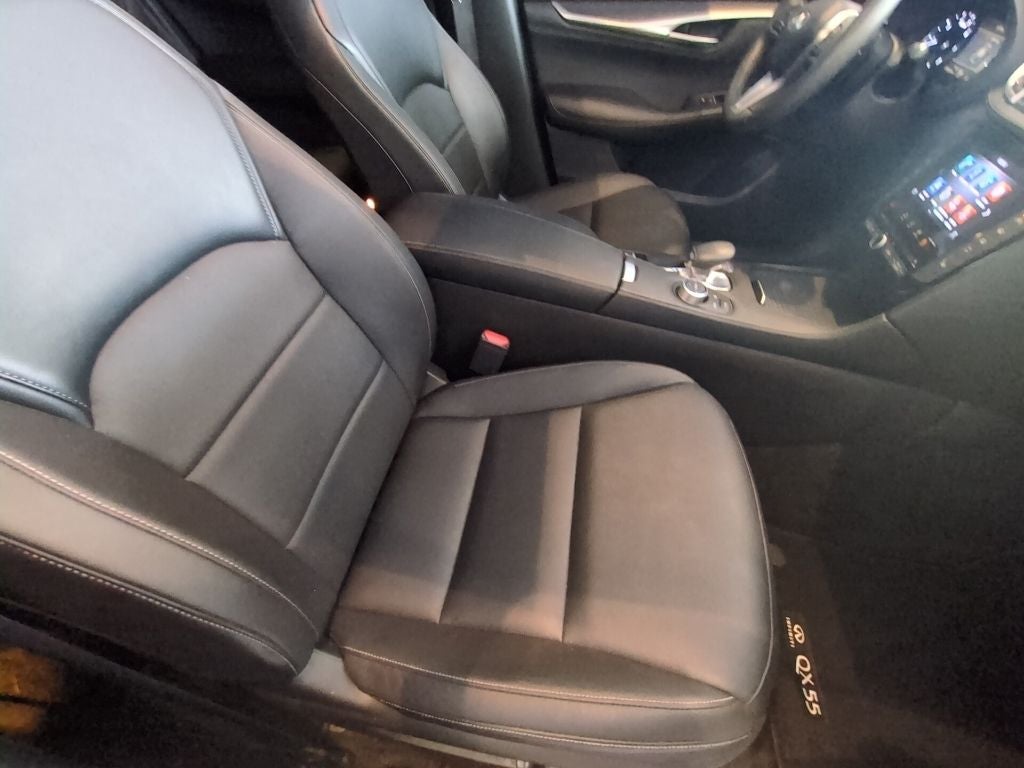 2022 INFINITI QX55 LUXE
