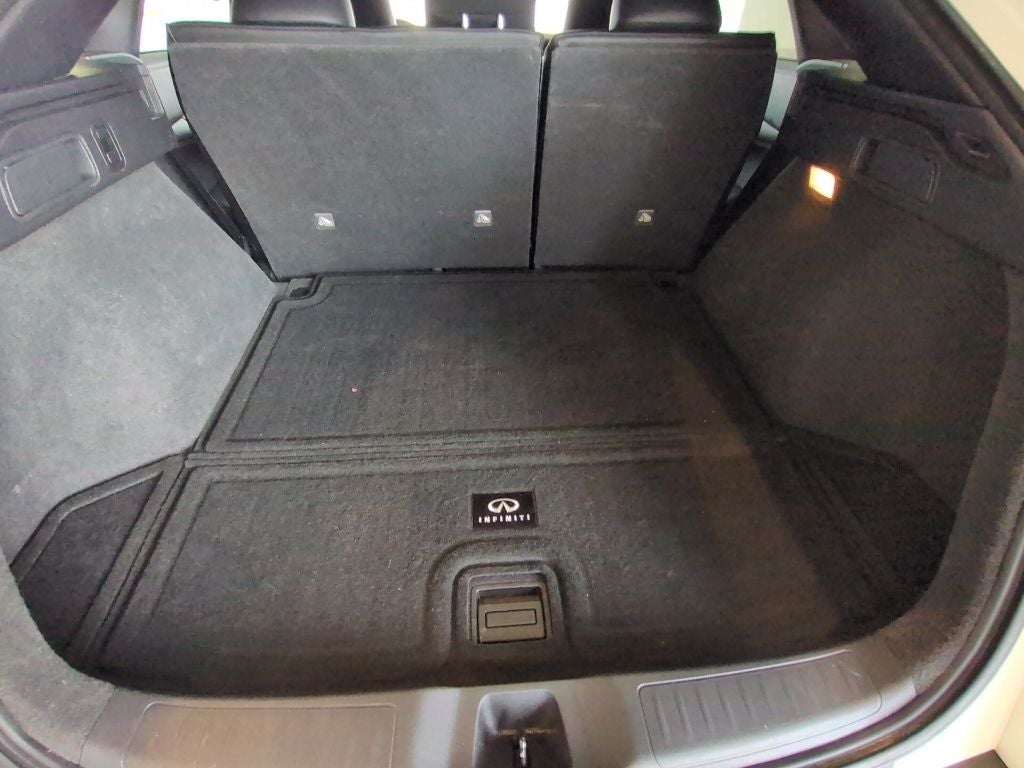2022 INFINITI QX55 LUXE