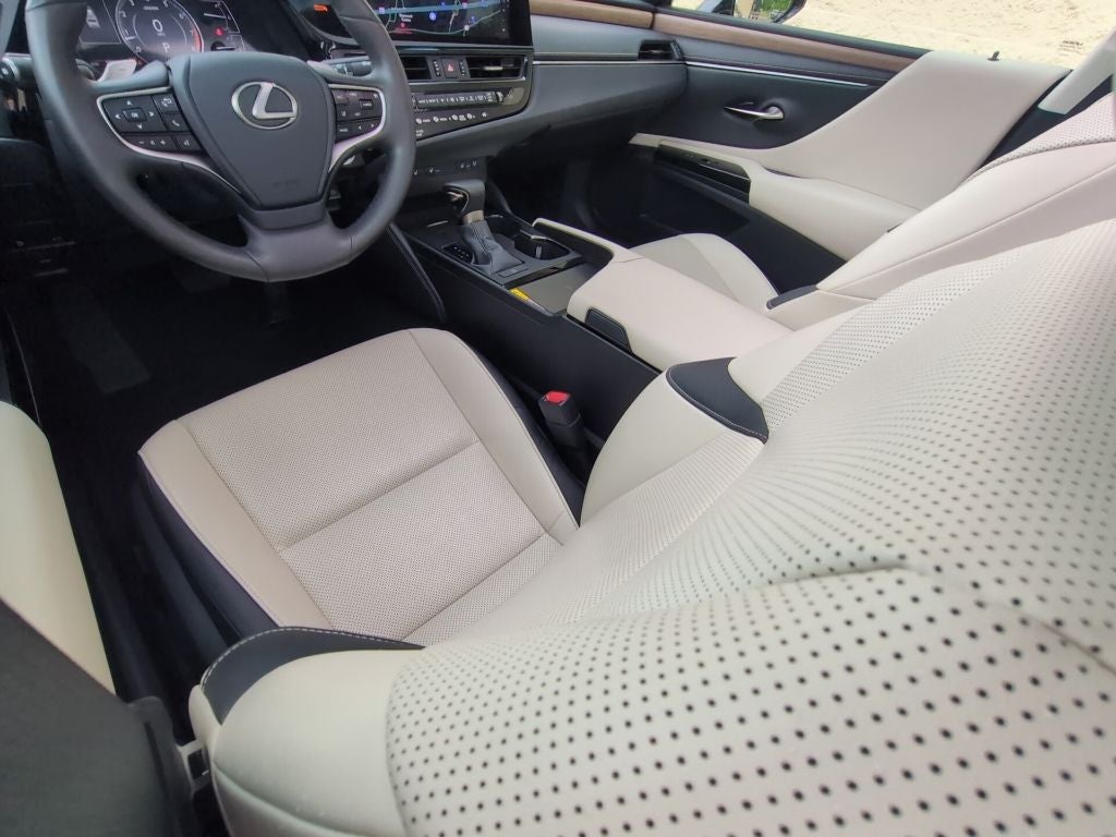 2024 Lexus ES 350