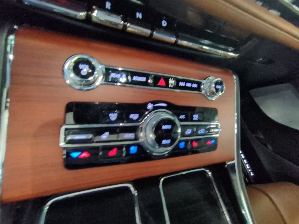 2022 Lincoln Aviator Plug-In Hybrid Grand Touring