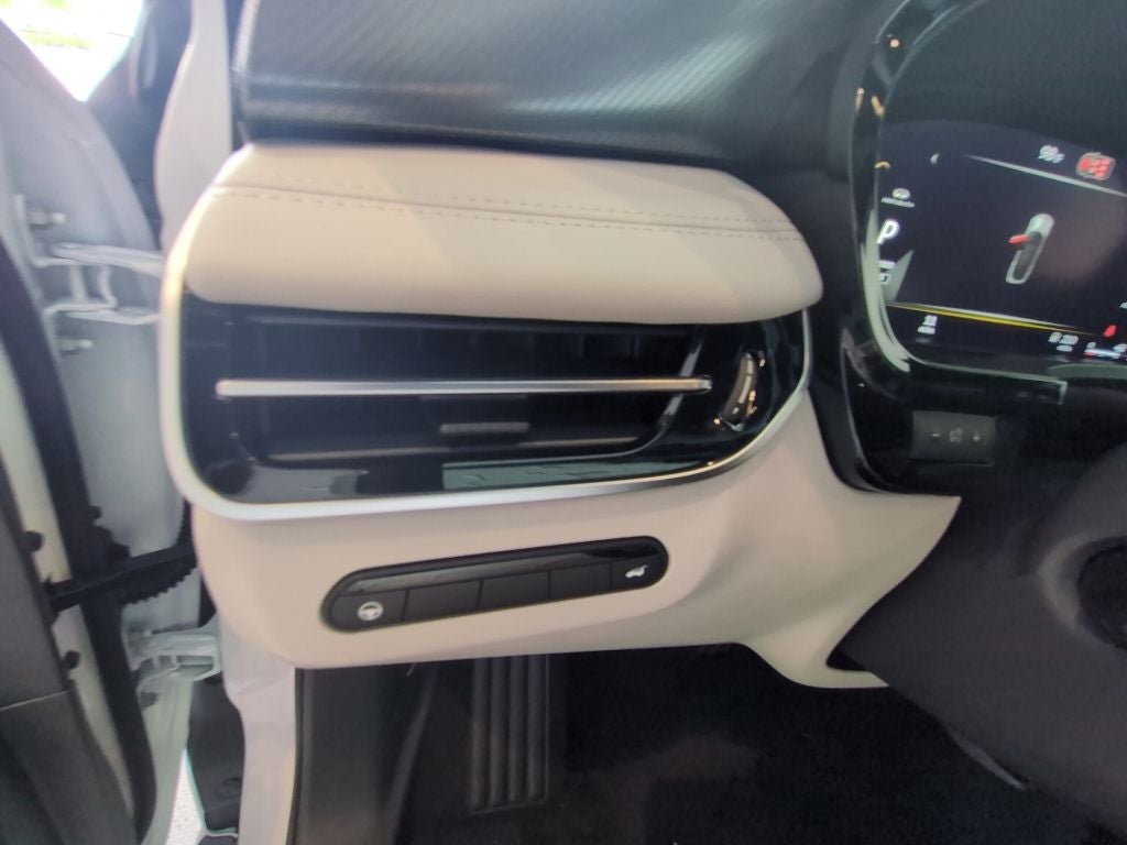 2027 INFINITI QX65 Luxe AWD