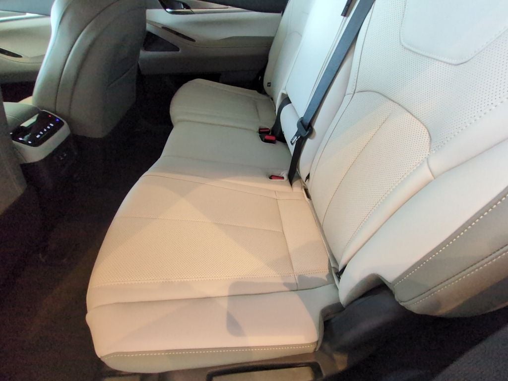 2027 INFINITI QX65 Luxe AWD
