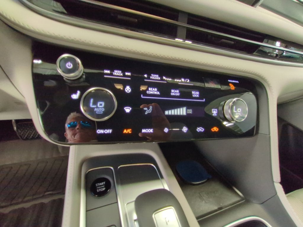 2027 INFINITI QX65 Luxe AWD