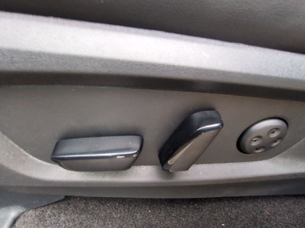 2027 INFINITI QX60 Luxe FWD