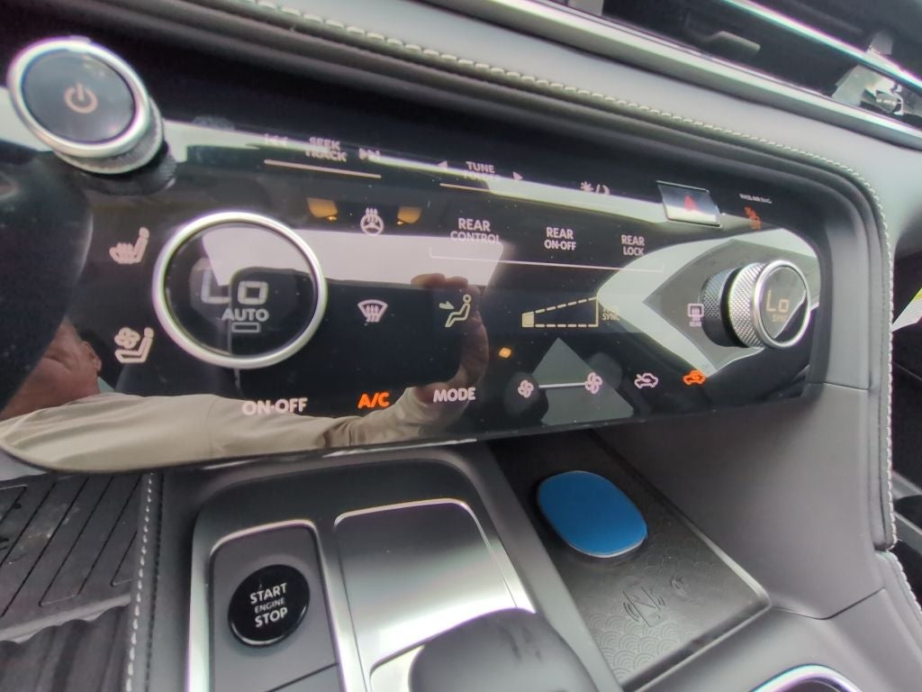 2027 INFINITI QX60 Luxe FWD