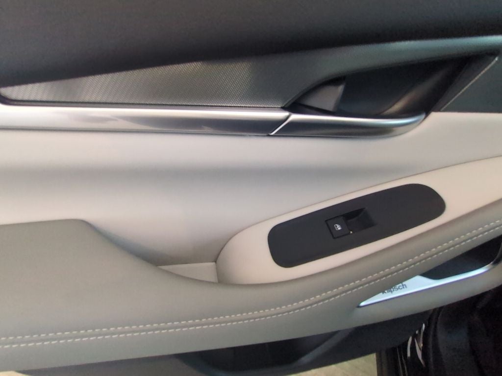 2027 INFINITI QX60 Luxe FWD