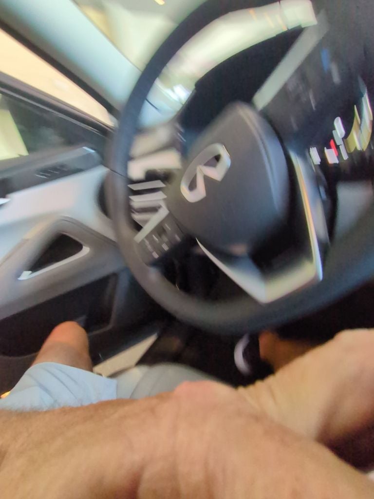 2027 INFINITI QX60 Luxe FWD