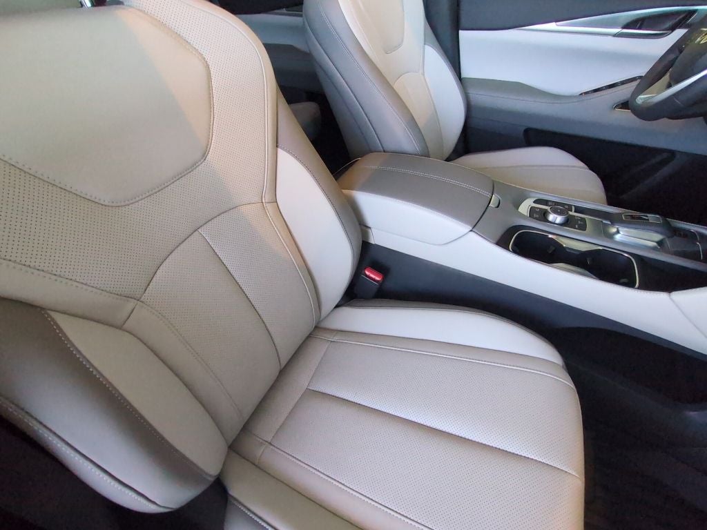 2027 INFINITI QX60 Luxe FWD