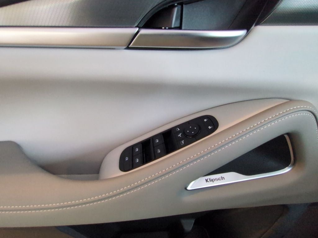 2027 INFINITI QX60 Luxe FWD