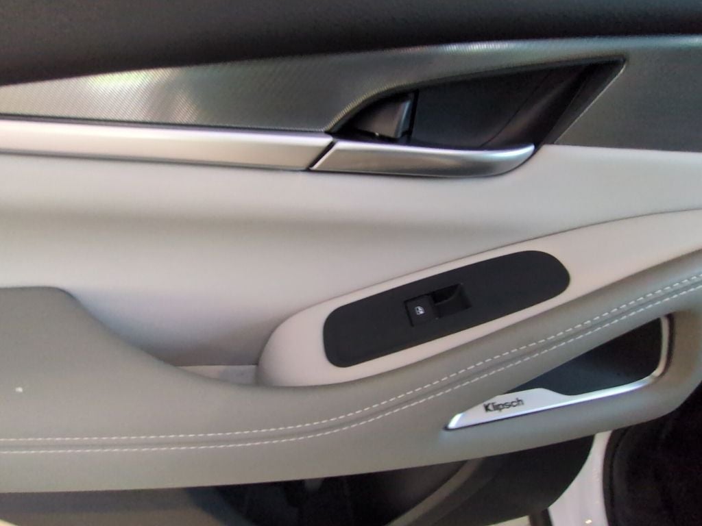 2027 INFINITI QX60 Luxe FWD