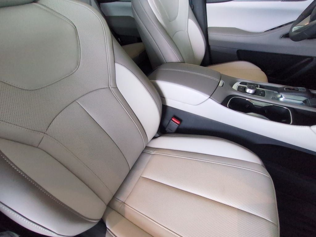 2027 INFINITI QX60 Luxe FWD