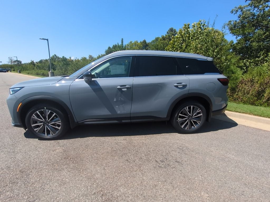 2027 INFINITI QX60 Luxe FWD