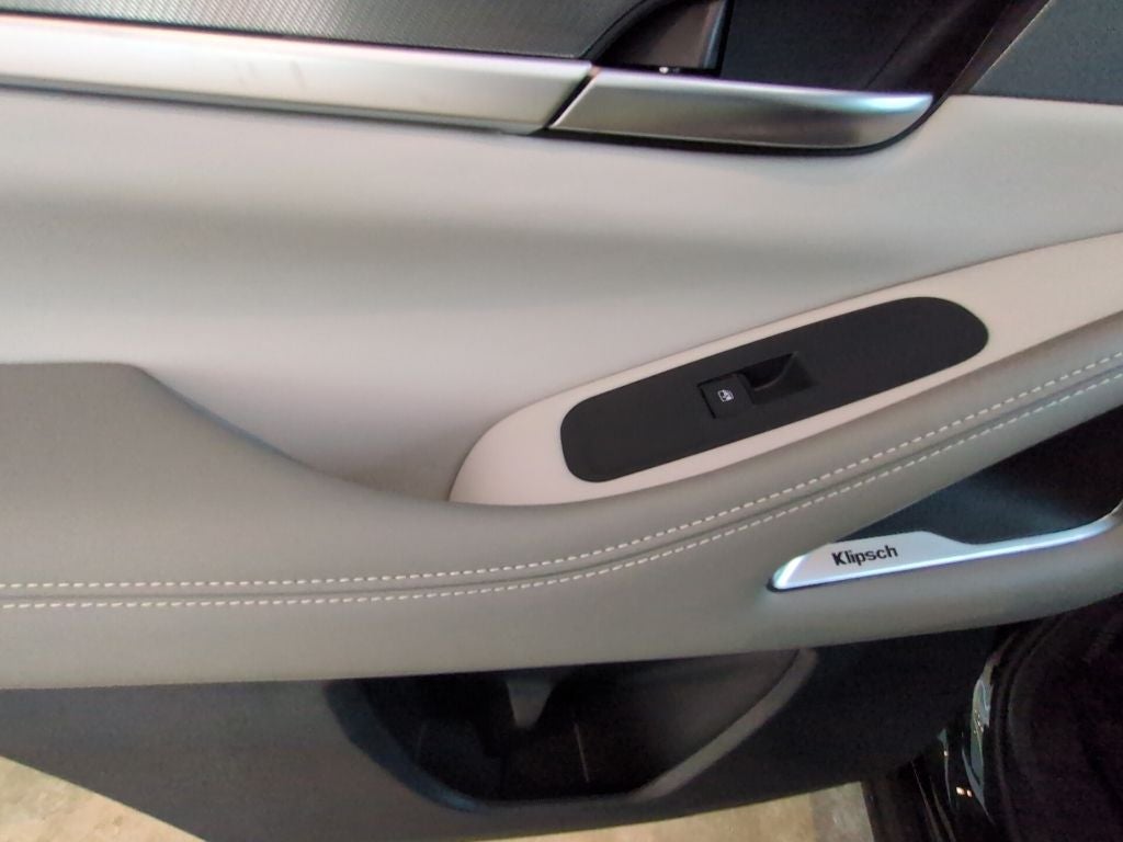 2027 INFINITI QX60 Luxe FWD