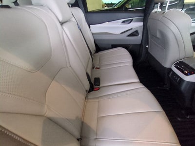 2027 INFINITI QX60 Luxe FWD