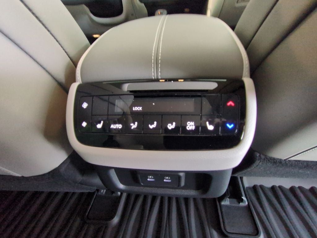 2027 INFINITI QX60 Luxe FWD