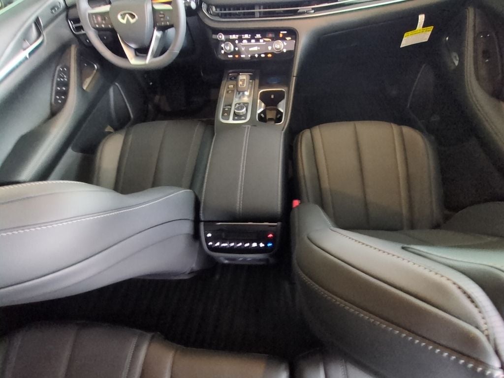2027 INFINITI QX60 Luxe FWD