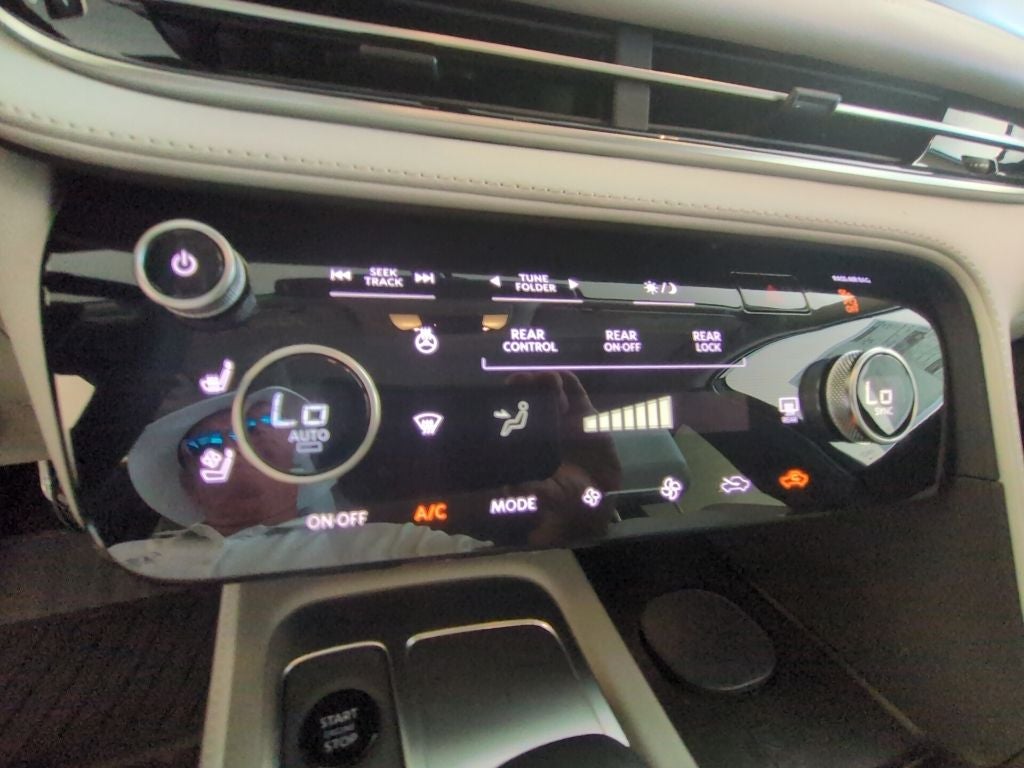 2027 INFINITI QX60 Luxe FWD