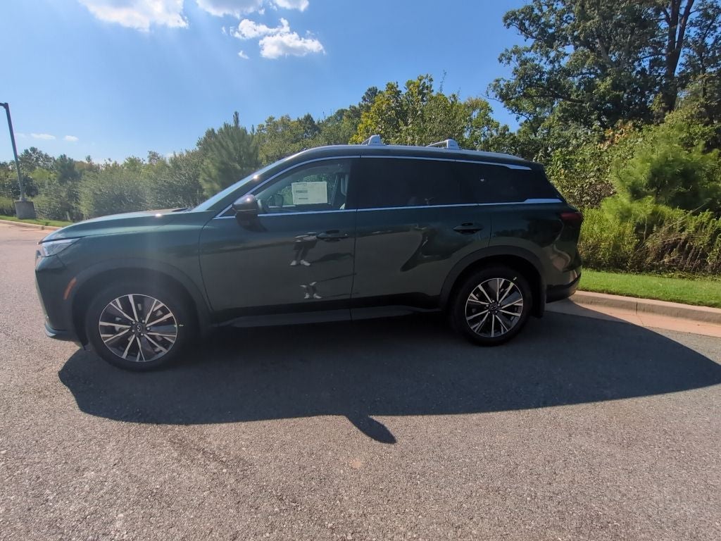2027 INFINITI QX60 Luxe FWD