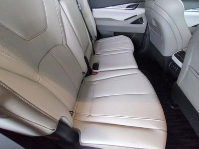 2027 INFINITI QX60 Luxe FWD